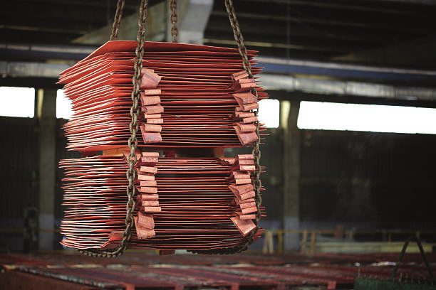 Stacked copper cathodes